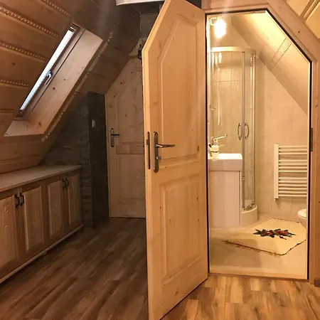 Quarto em Acomodações Particulares Tatrzanska Zohylina Poronin